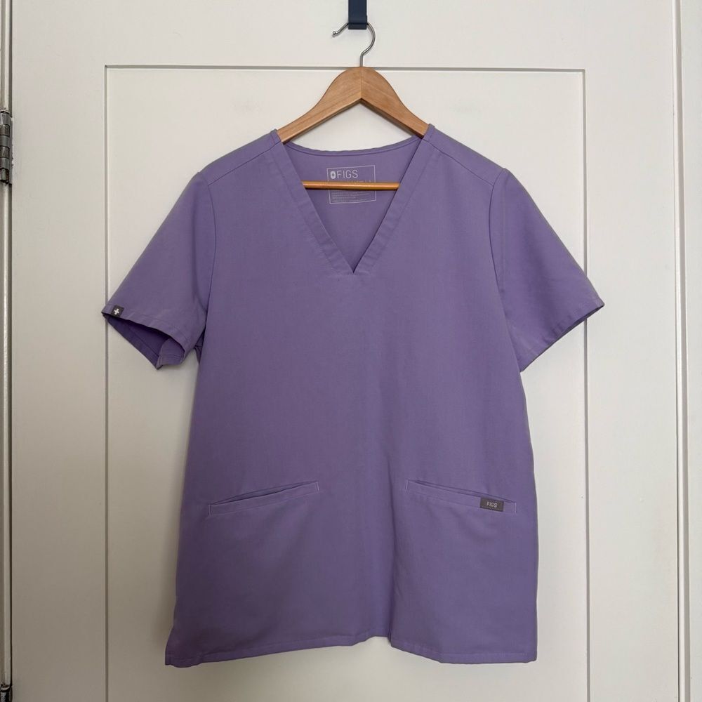 Figs Scrubs Top Casma Three-Pocket Womens Sz L Lavender Dew Medical Nurse PO2487
